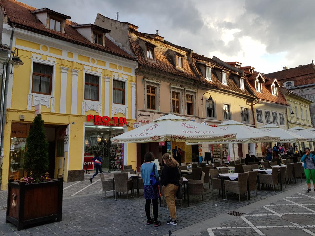 Wood House Republicii Hotel Braşov Exterior foto